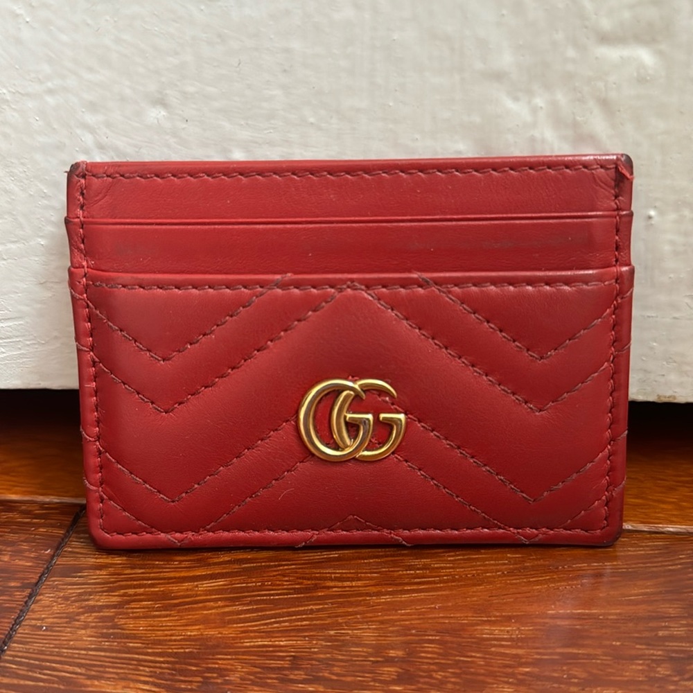 Gucci red card case